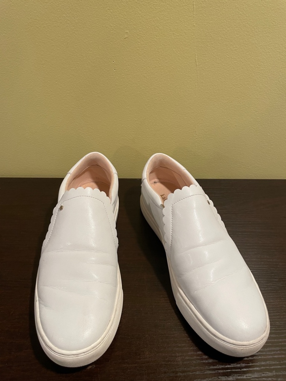 Kate Spade Leather White Scalloped Slip-On Sneakers Size 8.5 B